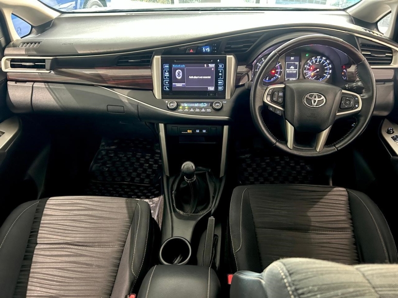 Toyota Innova Crysta 2.7 VX 7 Str