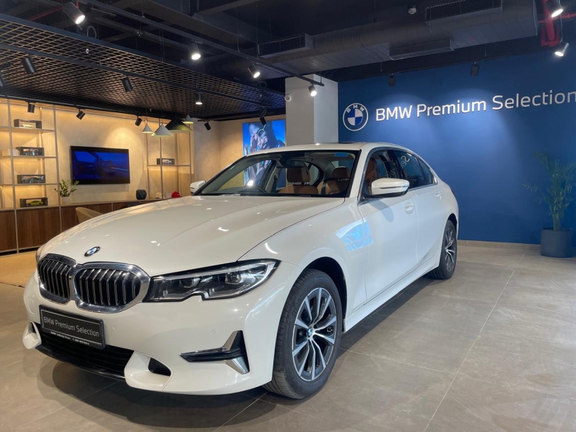 BMW 3 Series Gran Limousine 330Li Luxury Line