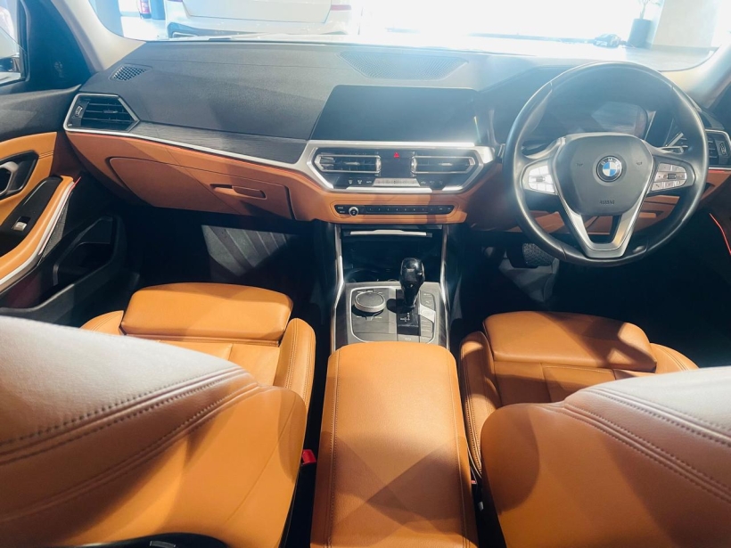 BMW 3 Series Gran Limousine 330Li Luxury Line
