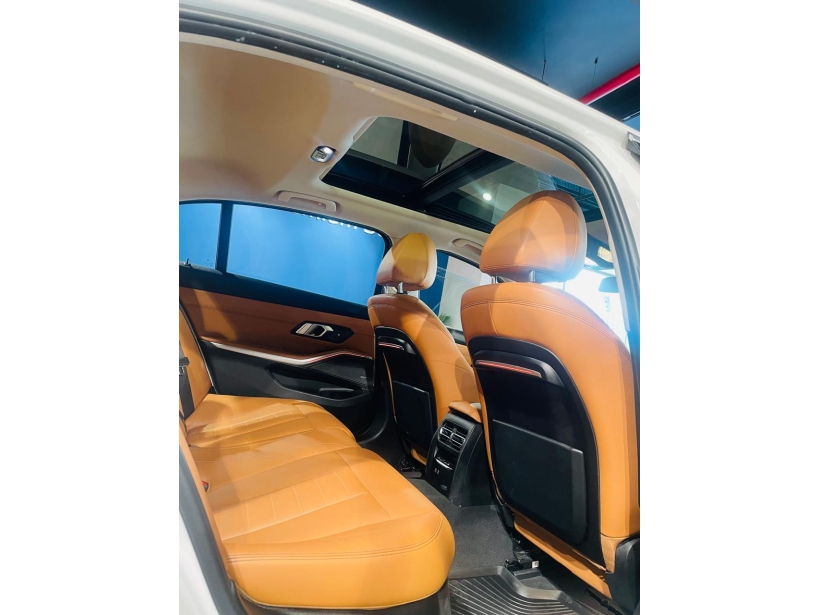 BMW 3 Series Gran Limousine 330Li Luxury Line