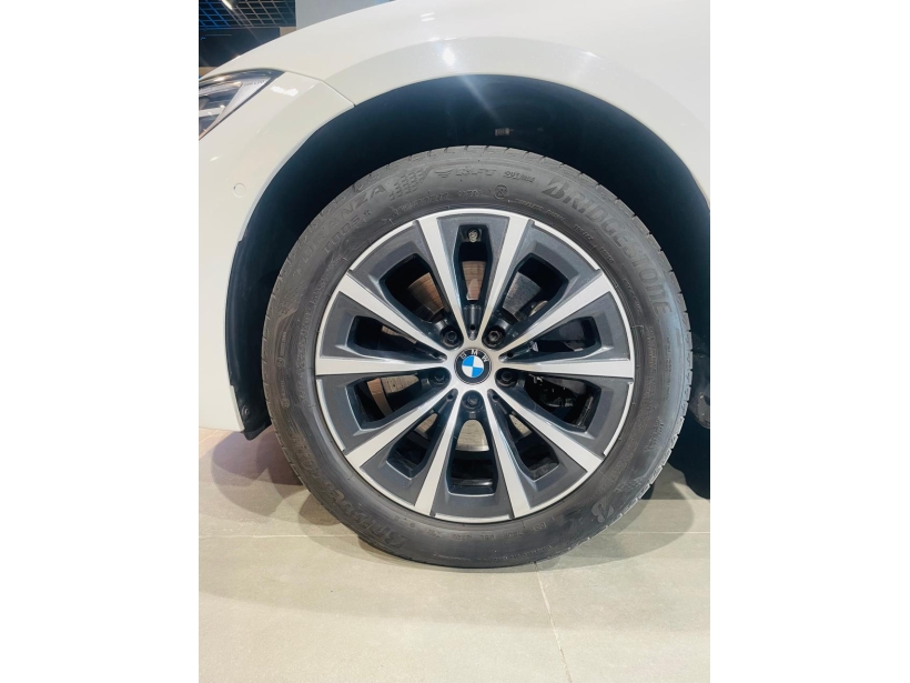 BMW 3 Series Gran Limousine 330Li Luxury Line