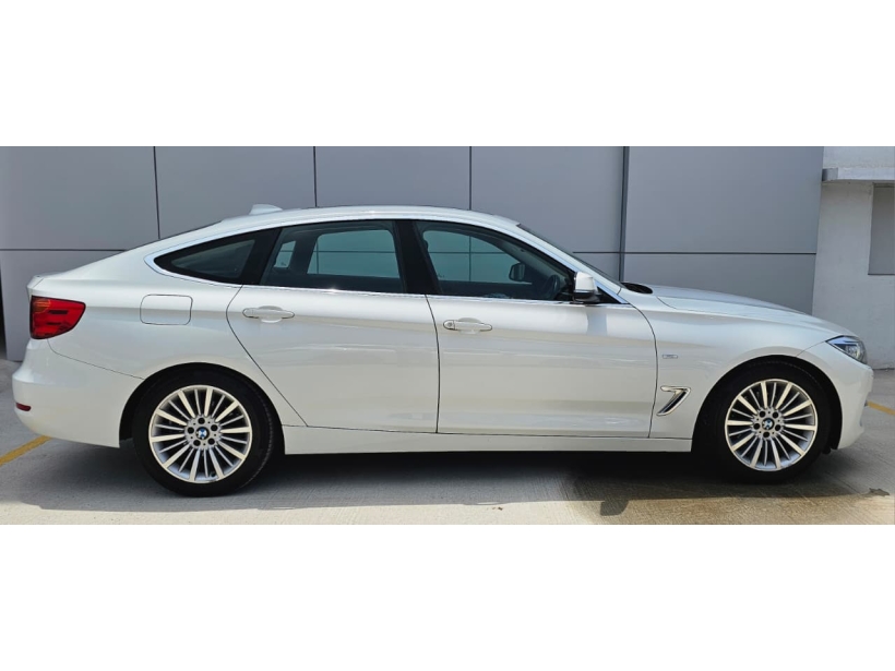 BMW 3 Series 320d Gran Turismo Luxury Line