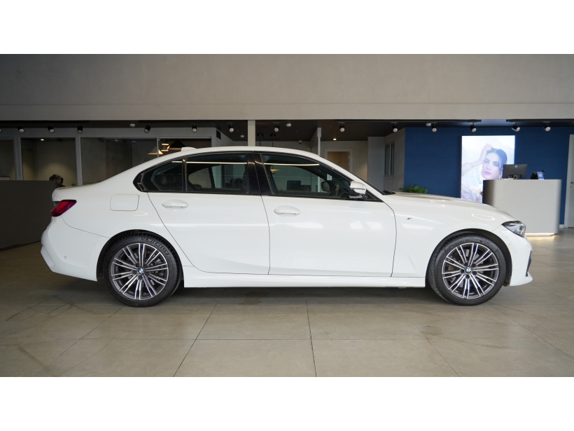 BMW 3 Series 330i M Sport