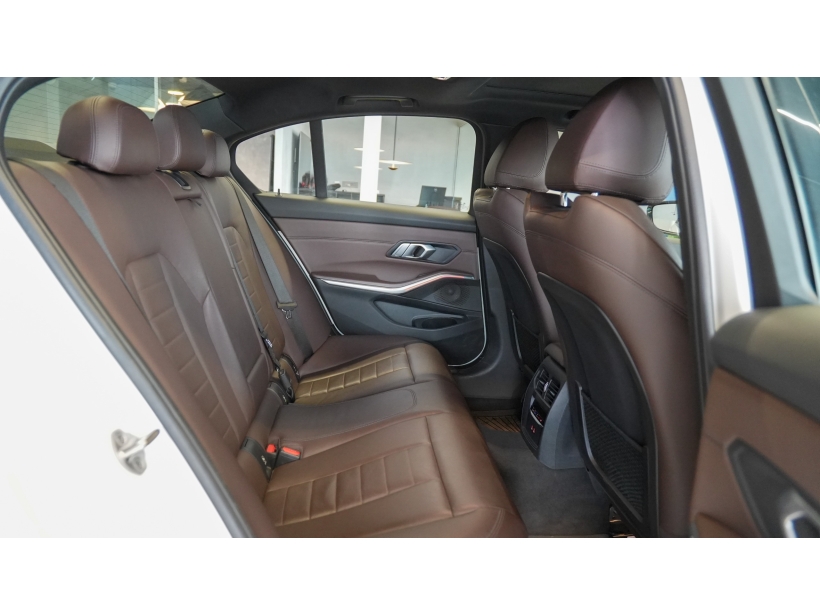 BMW 3 Series 330i M Sport