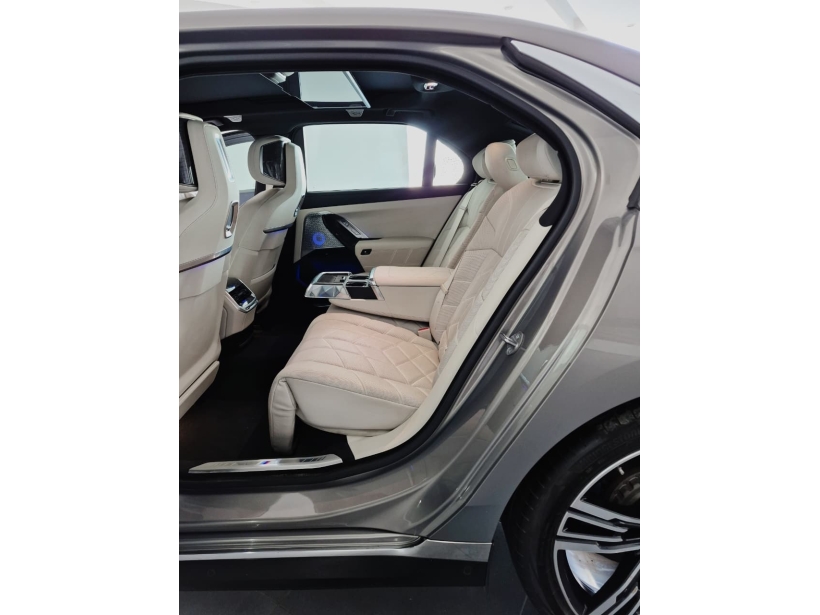 BMW i7 eDrive50 M Sport
