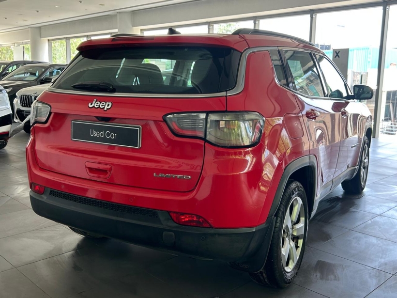 Jeep Compass Limited (O) 1.4 Petrol DCT