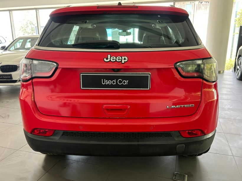 Jeep Compass Limited (O) 1.4 Petrol DCT