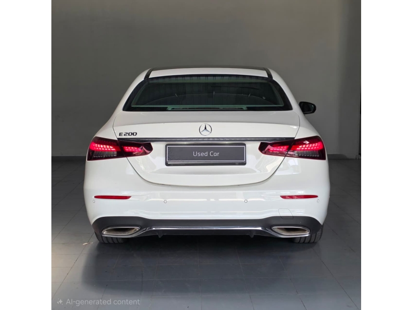 Mercedes Benz E Class 200