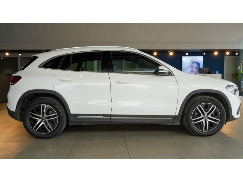 Mercedes Benz GLA Class 220d