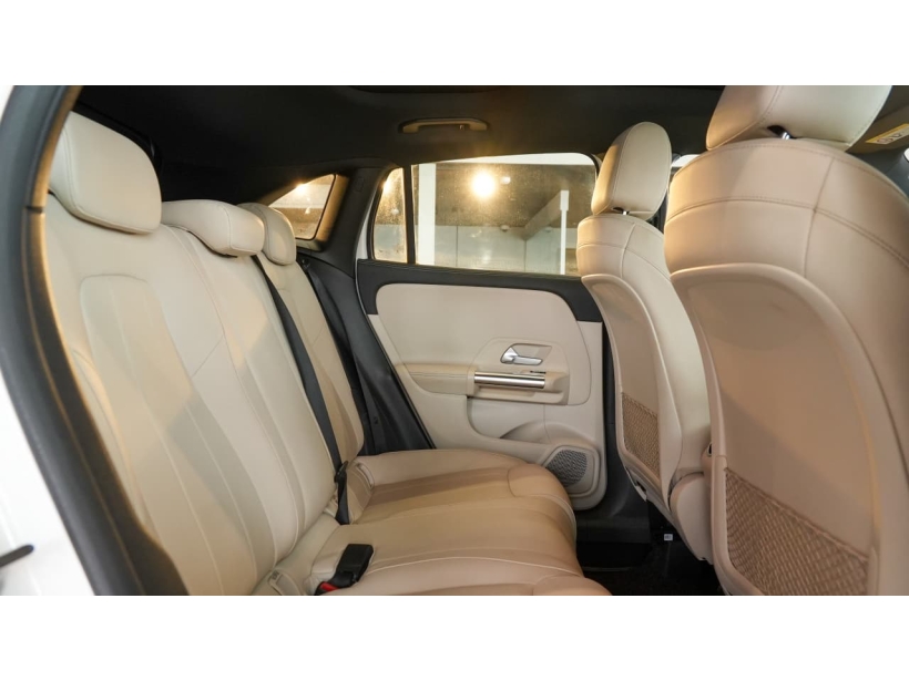 Mercedes Benz GLA Class 220d