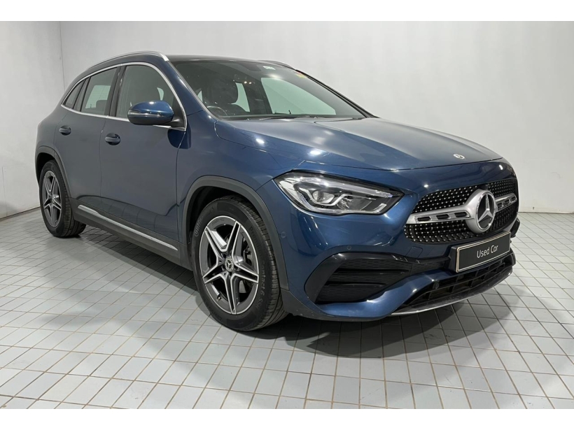 Mercedes Benz GLA 220d 4MATIC
